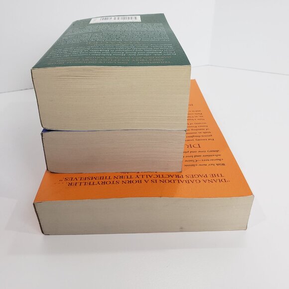 Outlander Bundle of 3 Brand New Diana Gabaldon Paperbacks - Picture 3 of 7